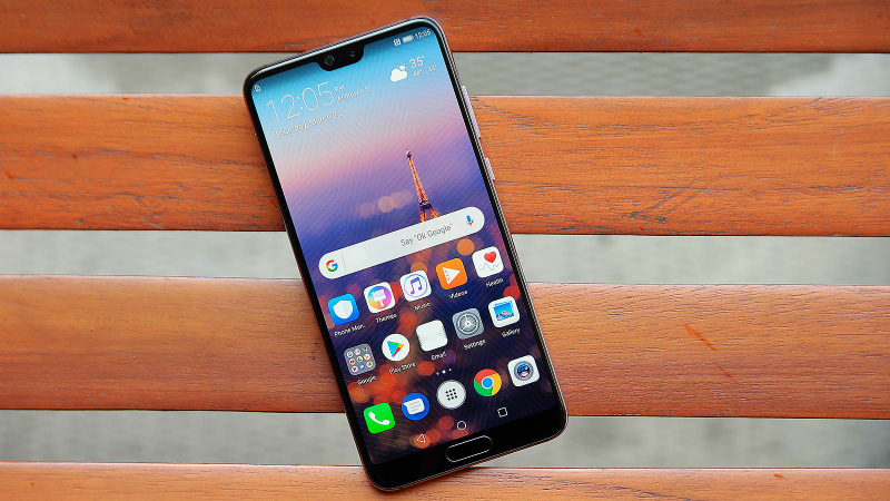 Illustration for article titled Huawei's New Triple Camera Smartphone Could Start a Tech Arms Race